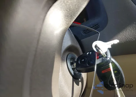 2005 Honda Accord 2.4 Ex из США, поврежденный, VIN 1HGCM56815A117553